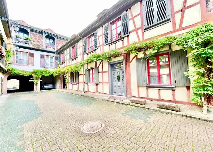 Апартаменты - Le Nichoir - Centre Historique - Parking Gratuit - Box Velo & Poussette